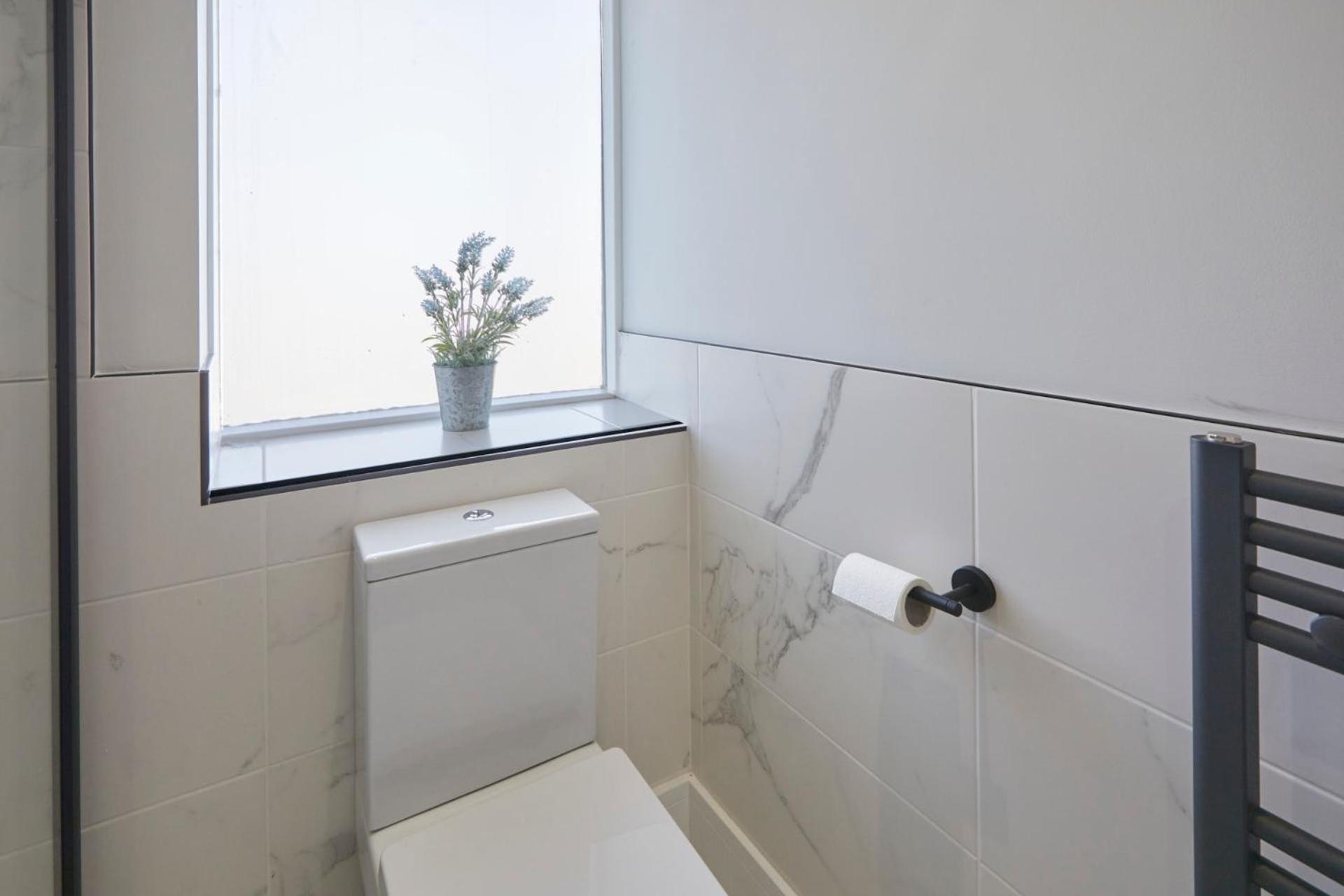 Anya'S Lookout - 1 Bedroom Apartment In Scarbourgh Scarborough Exteriör bild